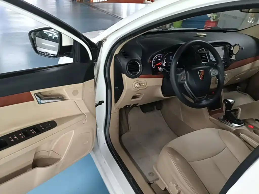 Roewe 350 — миниатюра 16