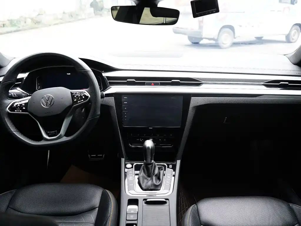 Volkswagen FAW - Passat CC CC 2025 380TSI