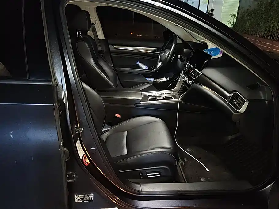 Honda Accord 2022 2.0L