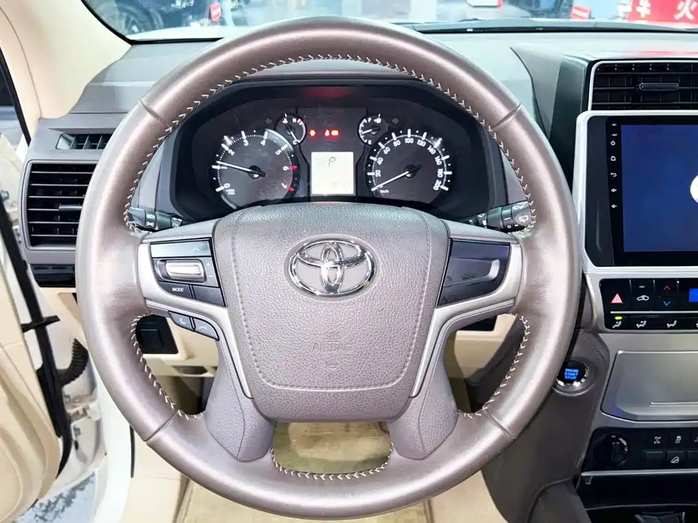 Toyota Prado (Import) — миниатюра 29