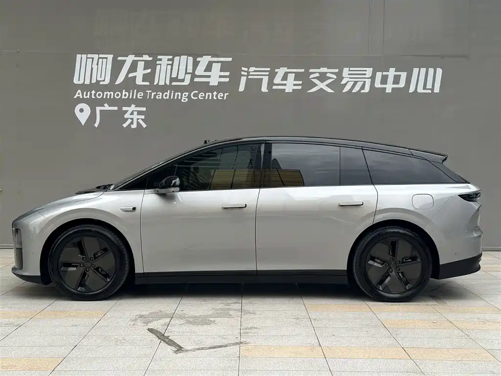 Li Auto i6 2025 Standard