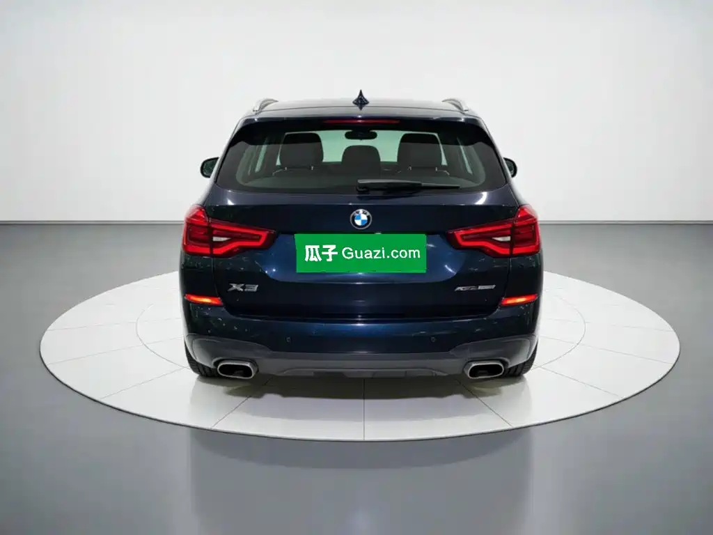 BMW X3 — миниатюра 5