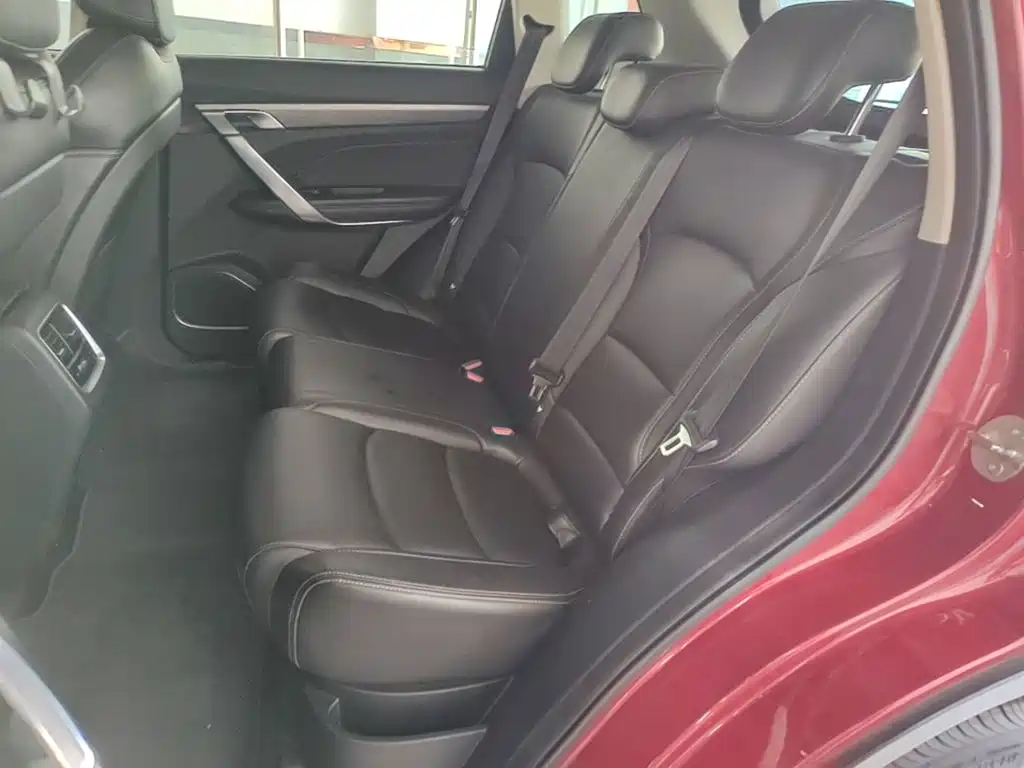 Geely Boyue — миниатюра 17