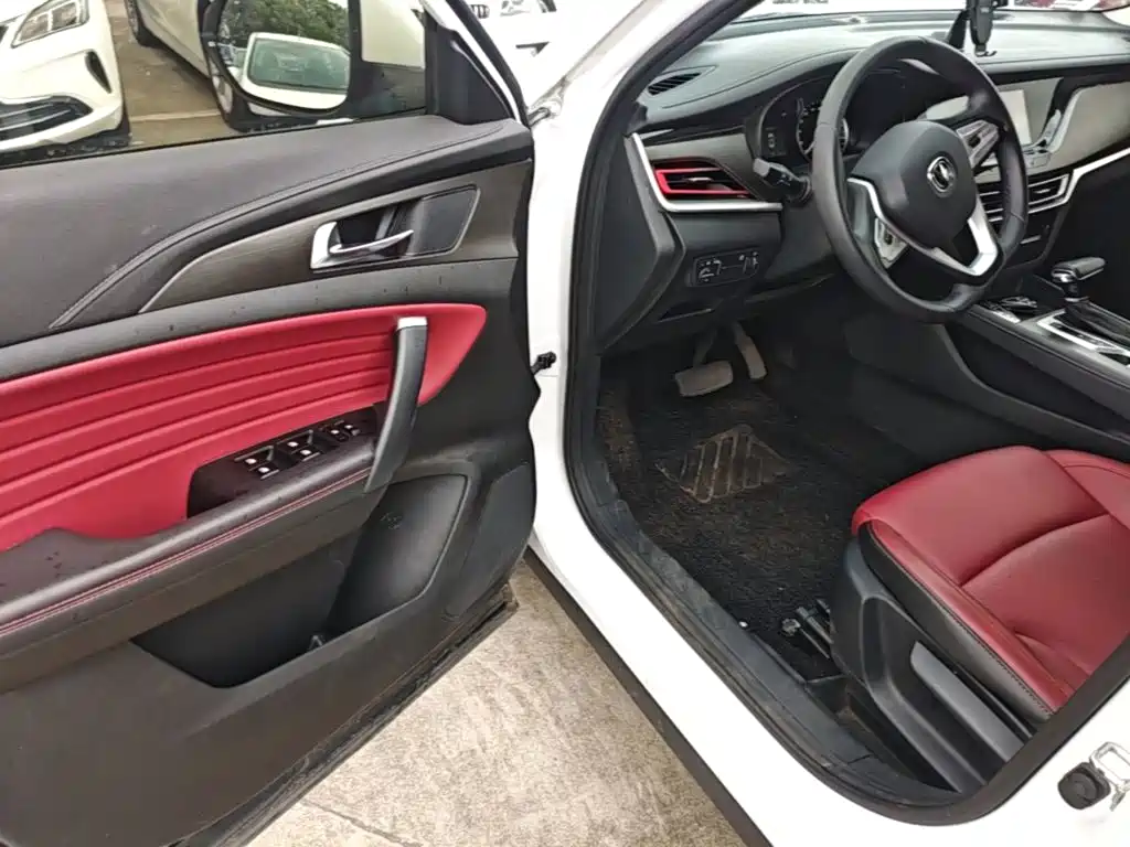 Changan CS35PLUS — миниатюра 16