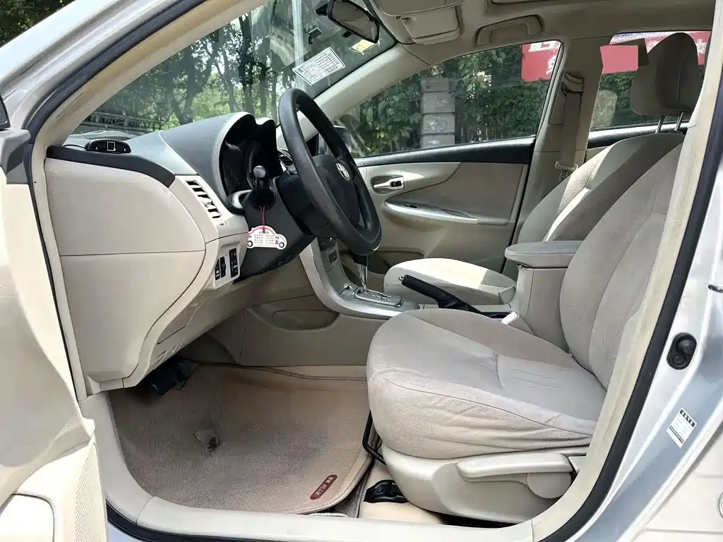 Toyota Corolla — миниатюра 2
