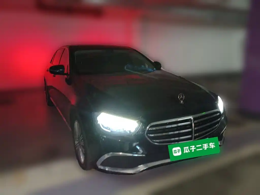 Mercedes-Benz E-Class — миниатюра 3