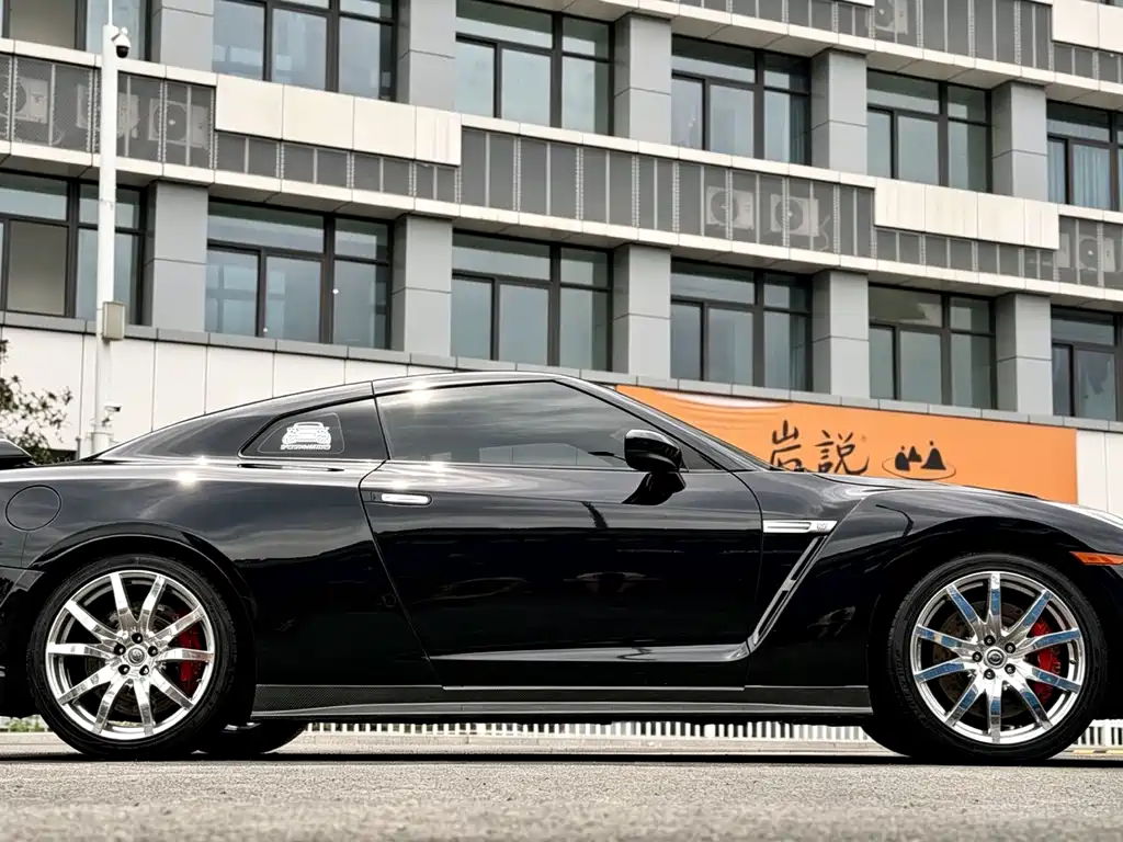 Nissan GT-R 2010 3.8T Premium Edition
