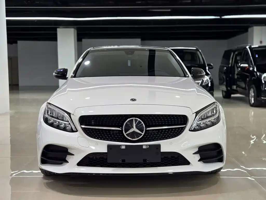 Mercedes-Benz C-Class — миниатюра 2