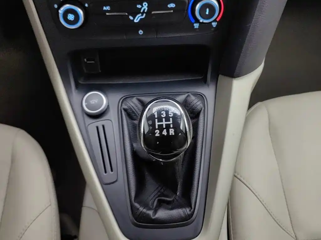 Ford Focus — миниатюра 13