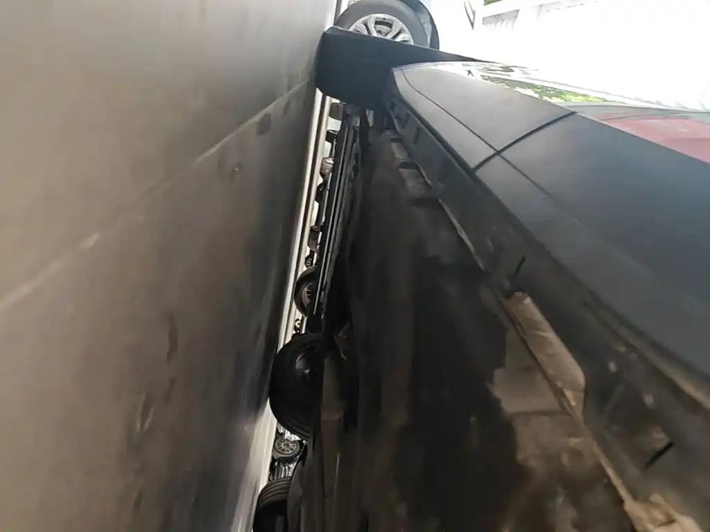 Jaguar E-PACE — миниатюра 22
