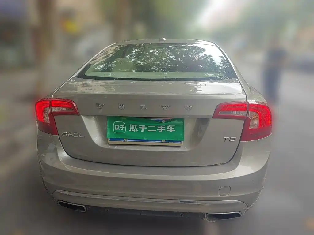 Volvo S60 — миниатюра 4