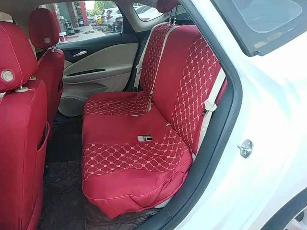 Buick Verano — миниатюра 17