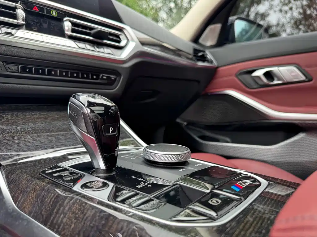 BMW 3 Series — миниатюра 9