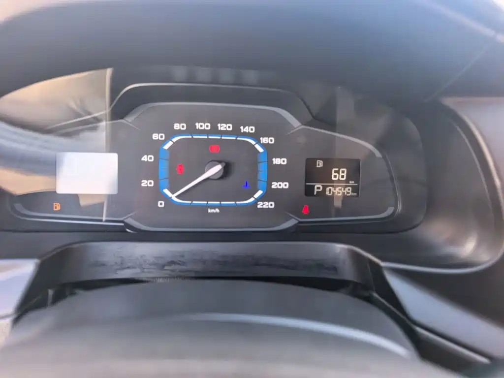Roewe 360 — миниатюра 7