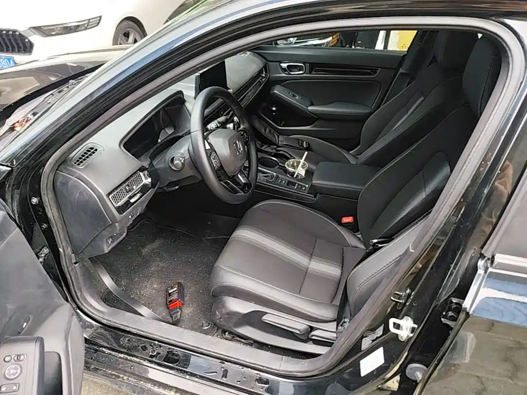 Honda Civic — миниатюра 15