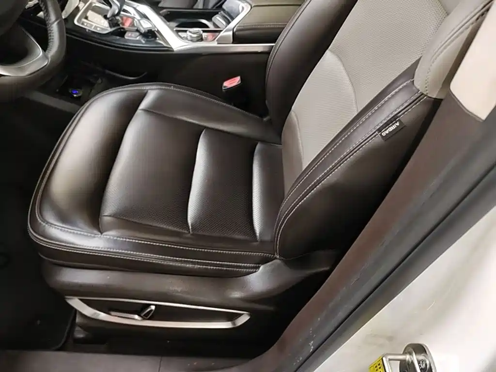 Geely Jia Ji — миниатюра 15