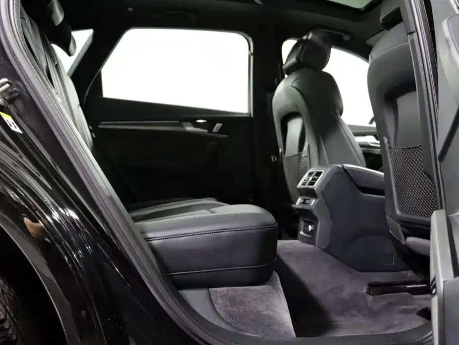 Audi Q5L 2024 45 TFSI Luxury