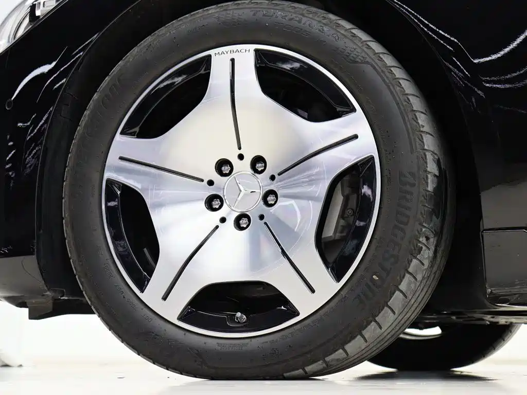 Mercedes-Benz S-Class — миниатюра 33
