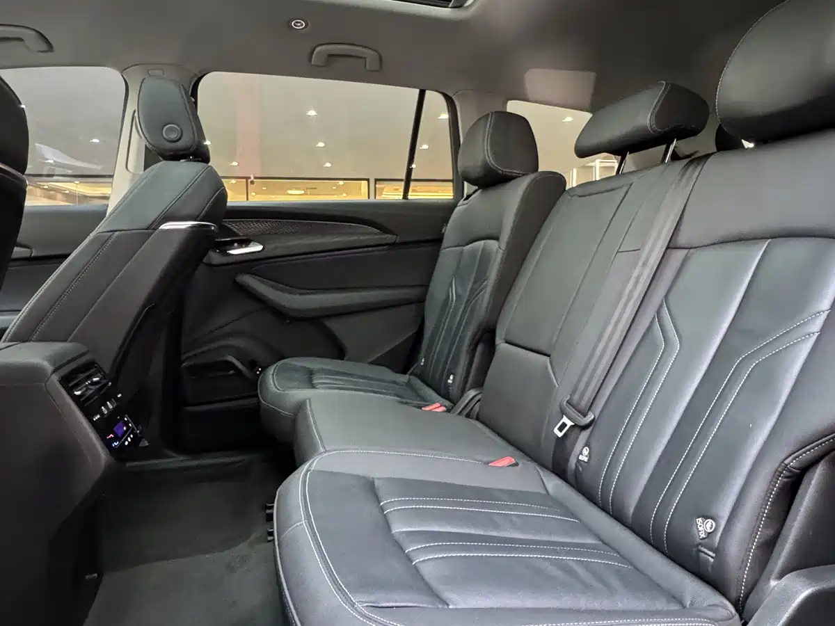 Audi Q6 id 4655209 из Китая 11