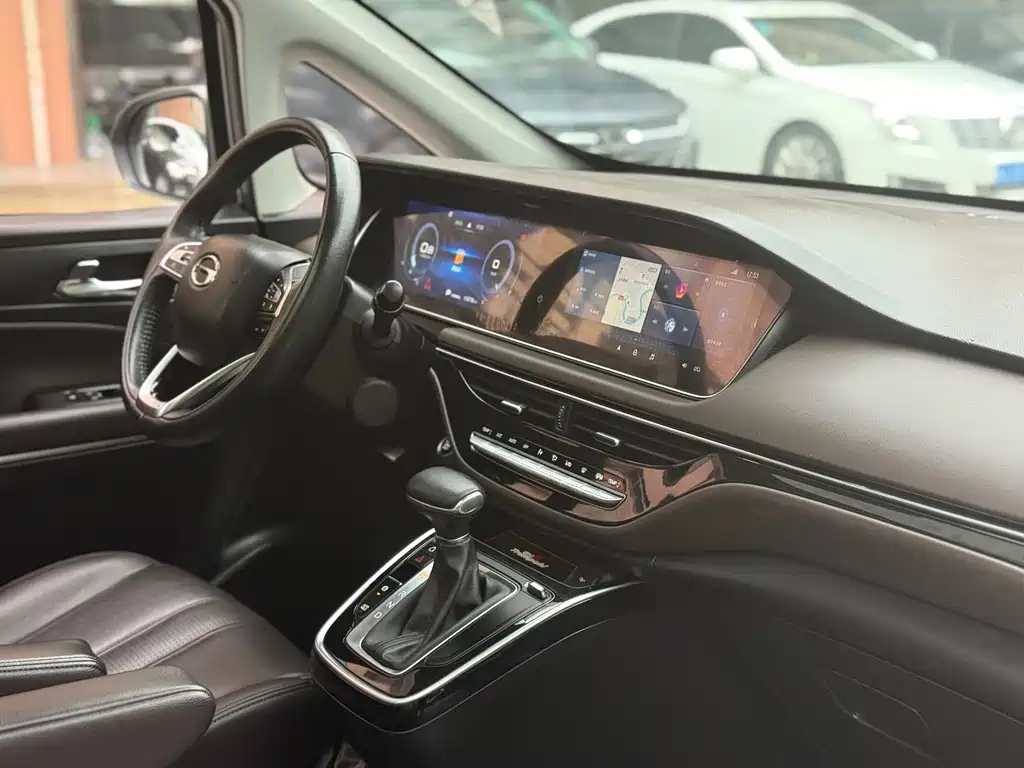 GAC Motor Trumpchi M6 - фото 4