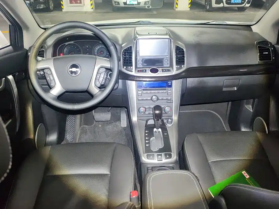 Chevrolet Captiva — миниатюра 12