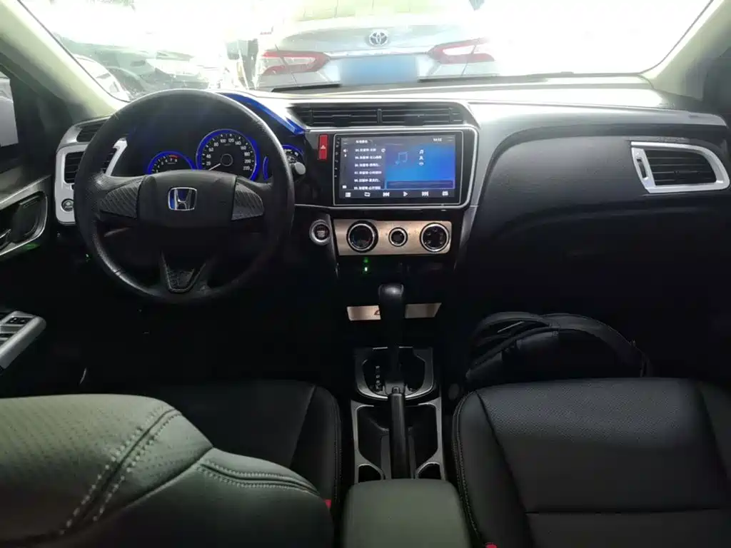 Honda City — миниатюра 10