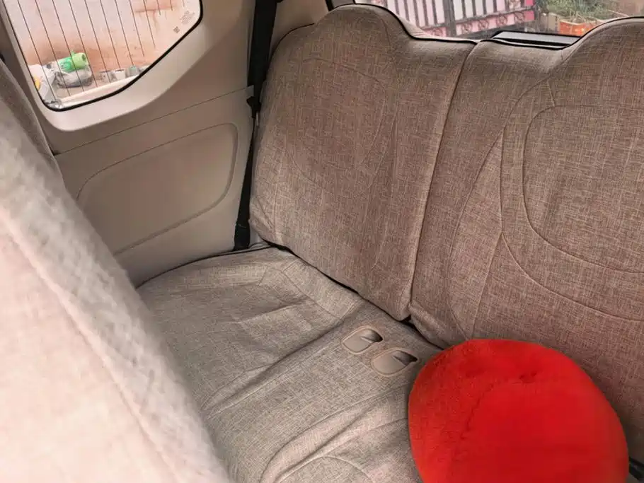 Wuling MINIEV — миниатюра 11