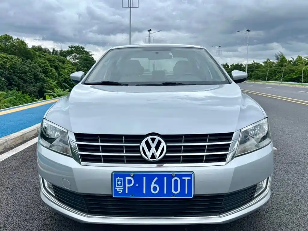 Volkswagen Lavida — миниатюра 2