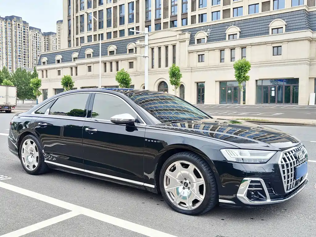 Audi A8 — миниатюра 3