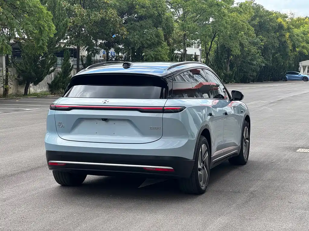 NIO ES6 — миниатюра 24