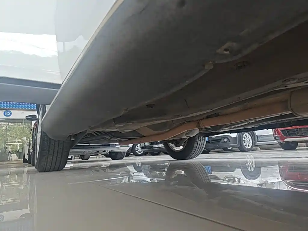 Jeep Compass — миниатюра 21