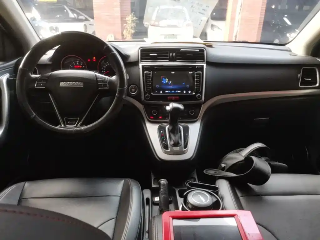 Haval M6 — миниатюра 10