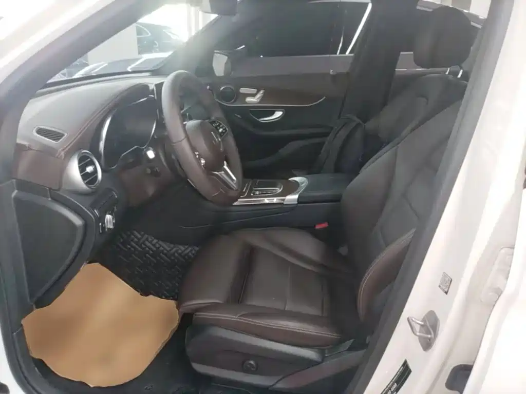 Mercedes-Benz GLC — миниатюра 15