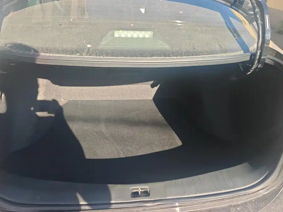 Nissan Sylphy — миниатюра 4