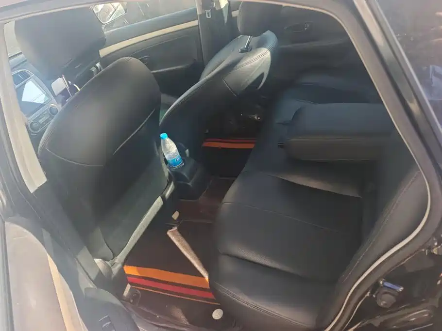 Nissan Sylphy — миниатюра 11