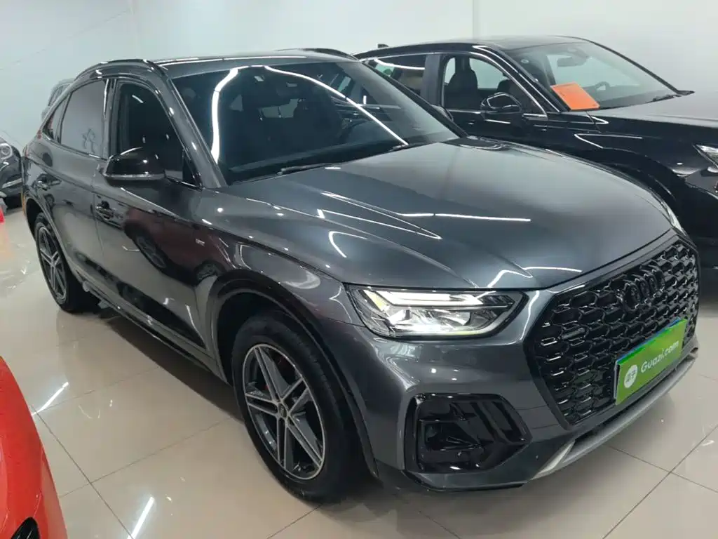 Audi Q5L Sportback — миниатюра 4