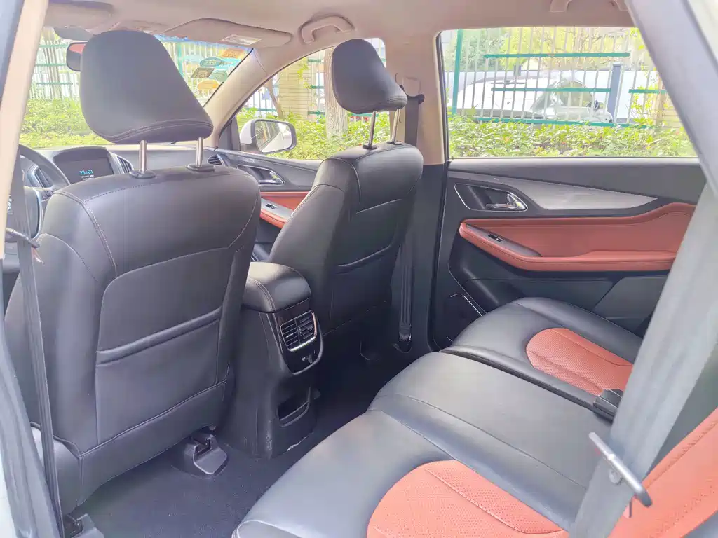 Baojun 560 — миниатюра 6