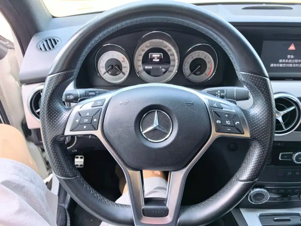 Mercedes-Benz GLK-Class — миниатюра 11