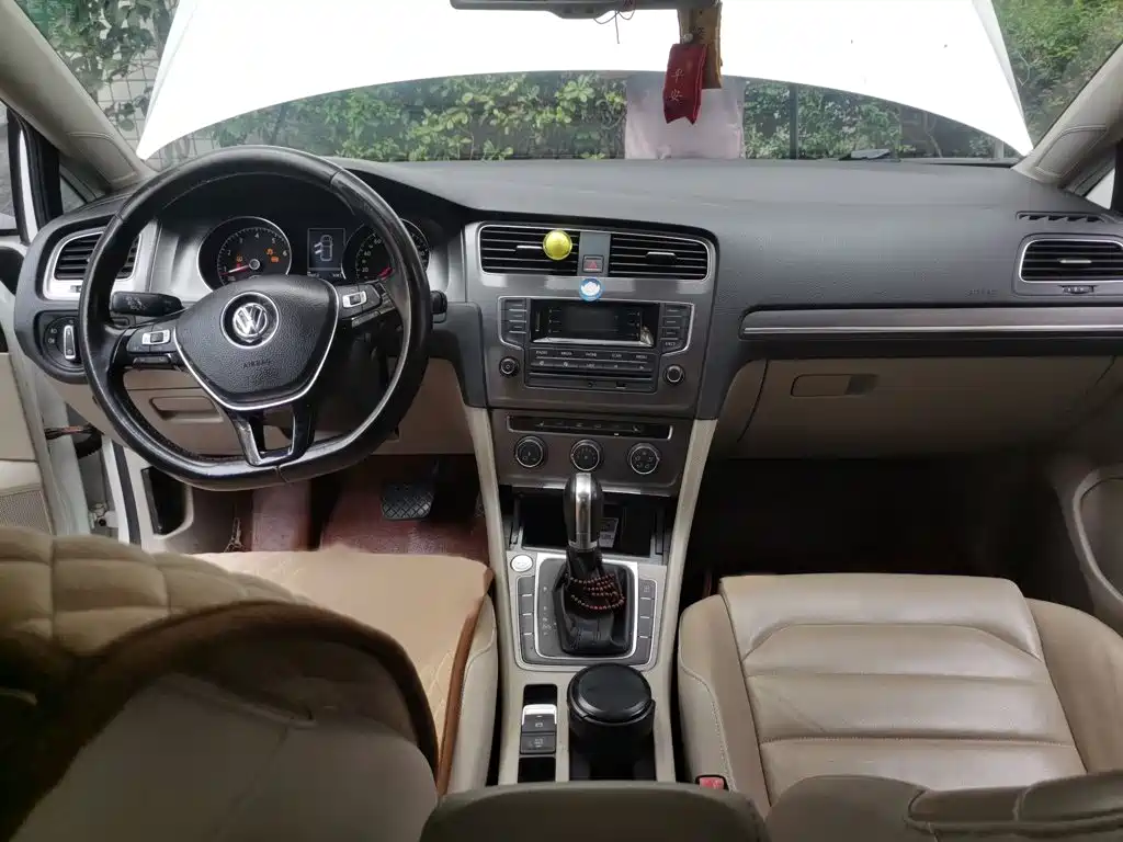 Volkswagen Golf — миниатюра 13