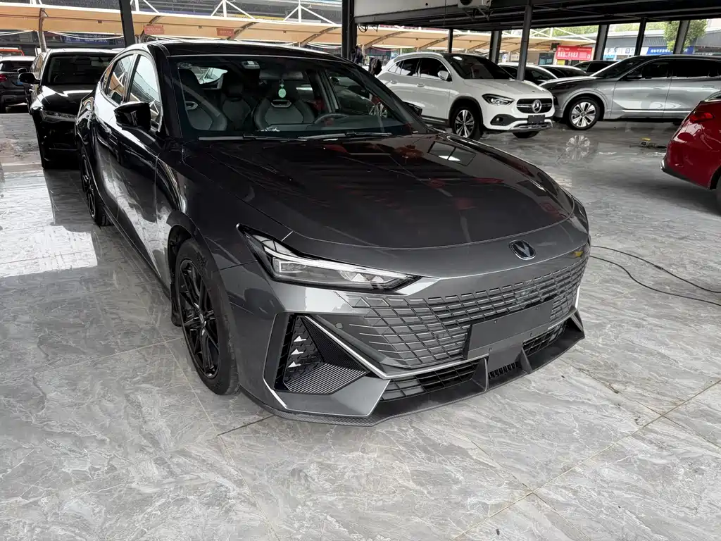 Changan UNI-V — миниатюра 3