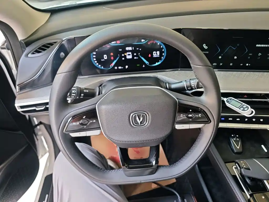 Changan Eado — миниатюра 11