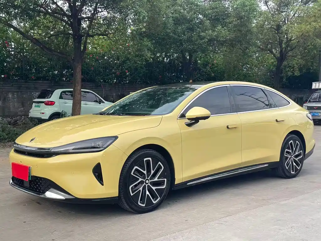 Baojun Очень приятно.