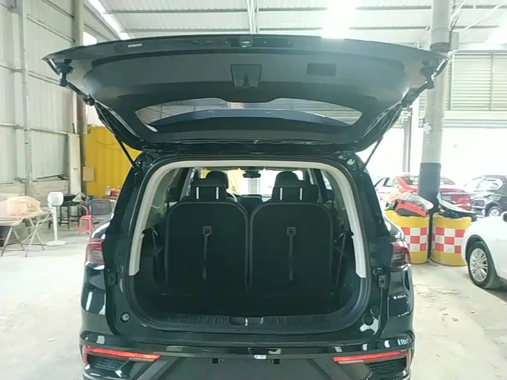Geely Haoyue — миниатюра 19