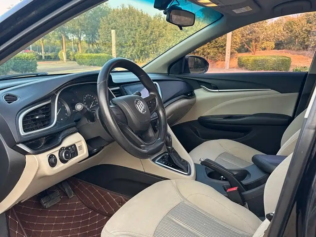 Buick Excelle — миниатюра 8