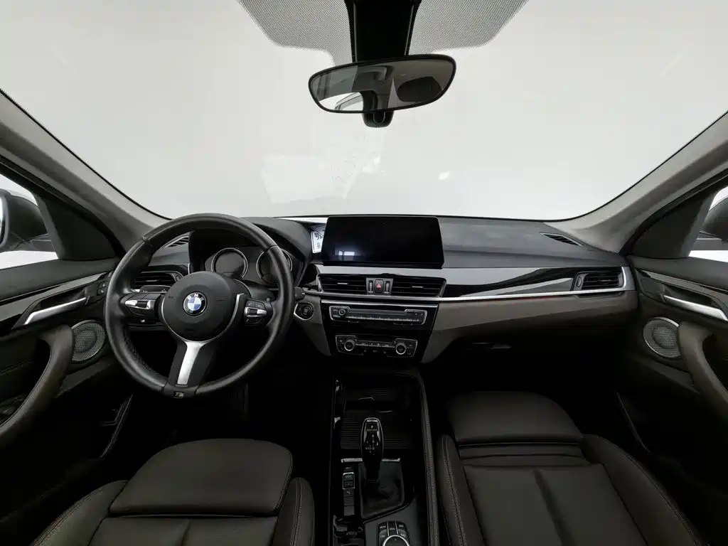 BMW X1 — миниатюра 5
