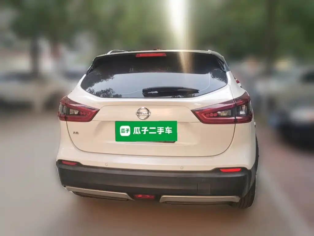 Nissan Qashqai — миниатюра 3