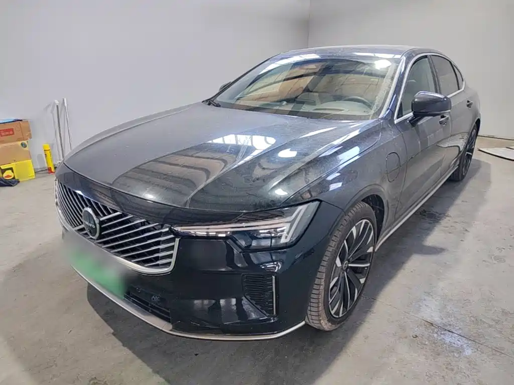 Volvo S90 PHEV