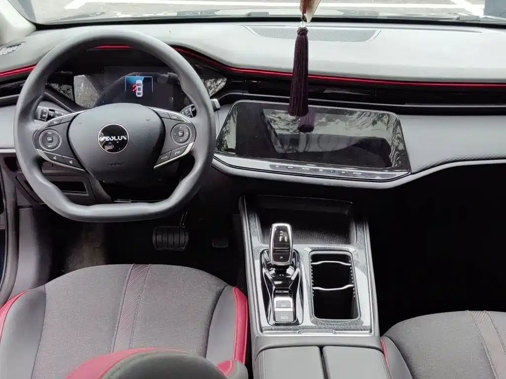 Dongfeng Aeolus Yixuan Max MAX 2023 1.5T
