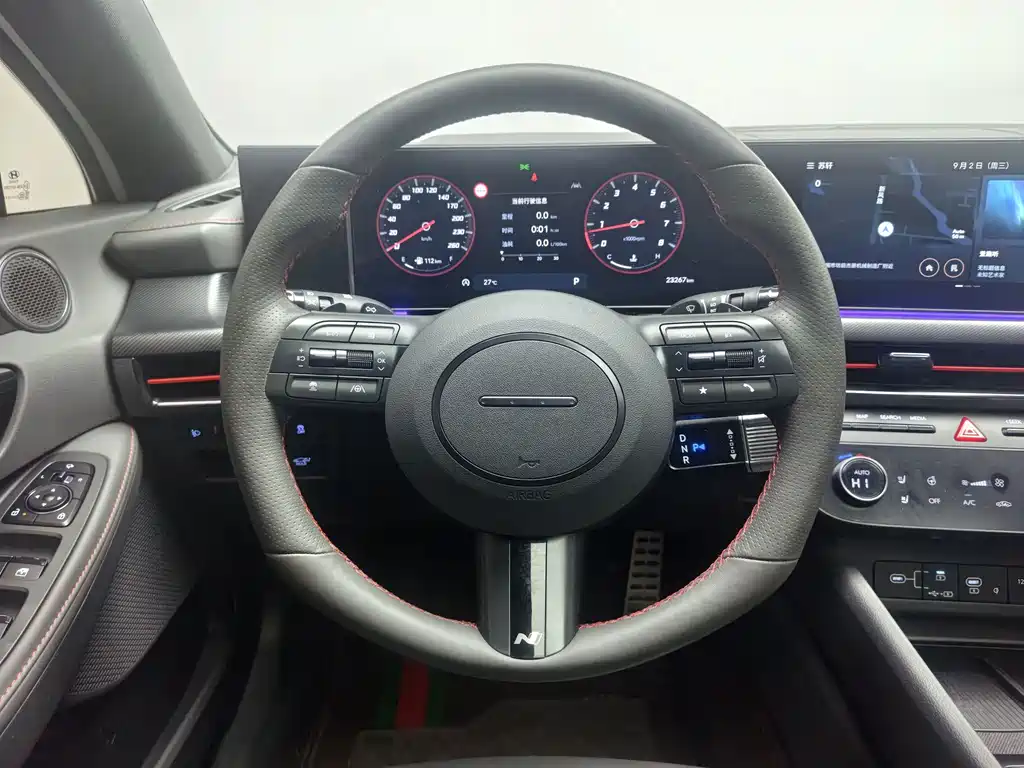 Hyundai Sonata — миниатюра 12