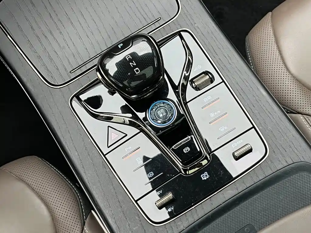 BYD Han — миниатюра 25
